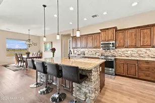 10433 N Spanish Oak Dr, Prescott Valley, AZ 86315 - Photo 7