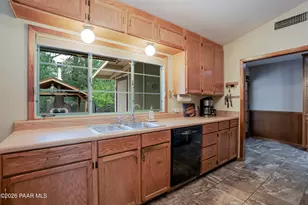 1202 Linden Rd, Prescott, AZ 86303 - Photo 15