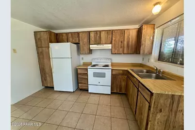 927 N Old Chisholm Trail #A, Dewey-Humboldt, AZ 86327 - Photo 5
