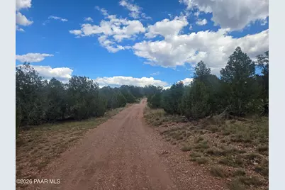 268 S Scorpion Road, Ash Fork, AZ 86320 - Photo 11