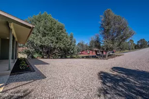 1100 N Lois Dr, Prescott, AZ 86301 - Photo 3