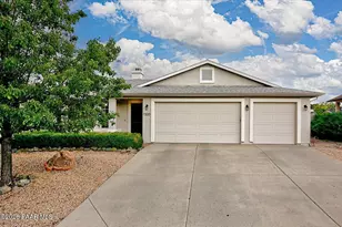 7300 E Conestoga Way, Prescott Valley, AZ 86314 - Photo 1