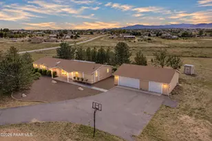 10300 N Antelope Mdws Dr, Prescott Valley, AZ 86315 - Photo 1
