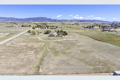 7595 E Tanner Lane, Prescott Valley, AZ 86315 - Photo 9