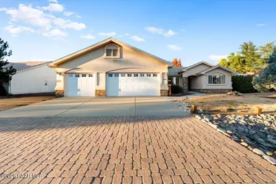11784 E Longhorn Drive, Dewey-Humboldt, AZ 86327 - Photo 1
