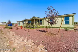 24225 N St Louis St, Paulden, AZ 86334 - Photo 1