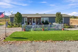 2330 S Aubrey Ave, Dewey-Humboldt, AZ 86327 - Photo 1