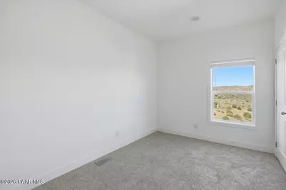 13430 E Summit Avenue, Mayer, AZ 86333 - Photo 9