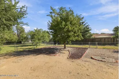 2811 N Cedar Springs Lane, Prescott Valley, AZ 86314 - Photo 19