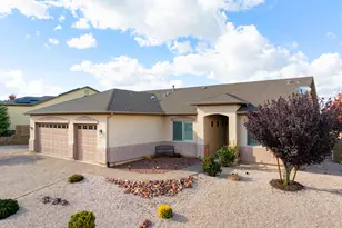 4019 N Pembroke St, Prescott Valley, AZ 86314 - Photo 1