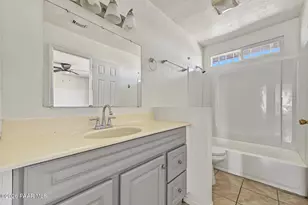 4340 W Clarendon Ave, Phoenix, AZ 85031 - Photo 17