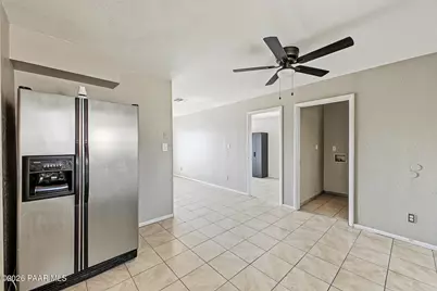 4340 W Clarendon Avenue, Phoenix, AZ 85031 - Photo 9