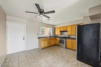 4340 W Clarendon Avenue, Phoenix, AZ 85031 - Photo 7