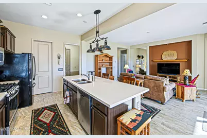 12877 E Castro Street, Prescott Valley, AZ 86327 - Photo 11