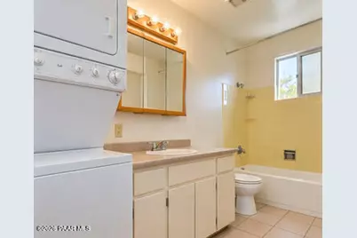 278 S Hardin Street #D, Prescott, AZ 86303 - Photo 9