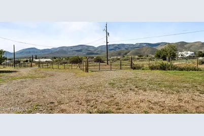 6249 S Country Road, Mayer, AZ 86333 - Photo 37