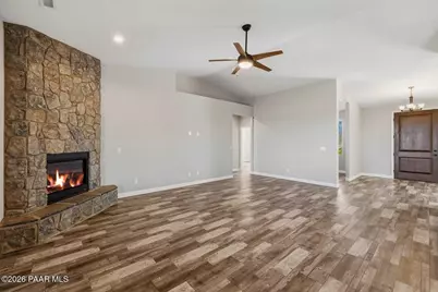 11300 N Retriever Lane, Prescott Valley, AZ 86315 - Photo 9