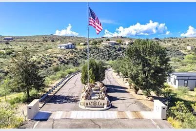 12260 S Caballo, Mayer, AZ 86333 - Photo 17