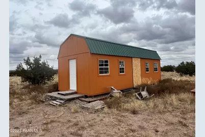 53 Picacho Butte, Ash Fork, AZ 86320 - Photo 1