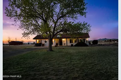 8594 E Kelly Road, Prescott Valley, AZ 86315 - Photo 1