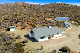 15015 E White Dr, Dewey-Humboldt, AZ 86327 - Photo 1