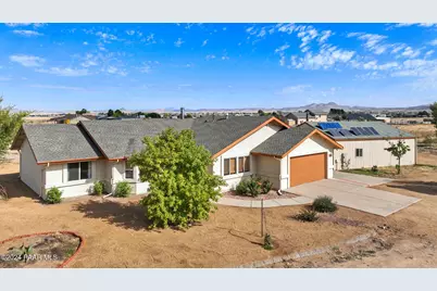 7060 E Prairie Lane, Prescott Valley, AZ 86315 - Photo 1
