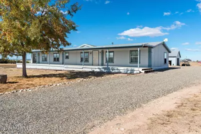 8450 E Spurr Lane, Prescott Valley, AZ 86315 - Photo 1