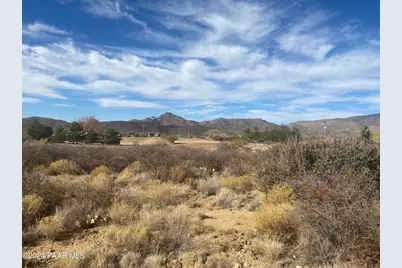 6820 S Windmill Road, Skull Valley, AZ 86338 - Photo 1