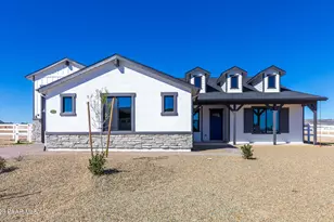 2810 Dillon Blvd, Chino Valley, AZ 86323 - Photo 1