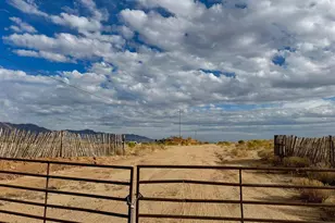 22110 W Sunrise Road, Congress, AZ 85332 - Photo 1