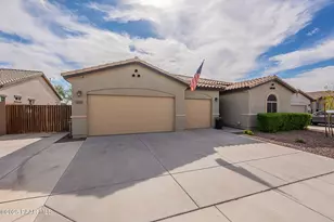 9947 W Wizard Ln, Peoria, AZ 85383 - Photo 1