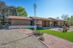 24585 N Catalina St, Paulden, AZ 86334 - Photo 1