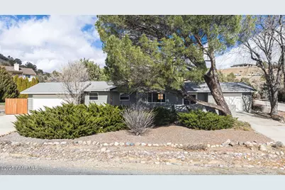 10760 Straight Arrow Road, Dewey-Humboldt, AZ 86327 - Photo 1