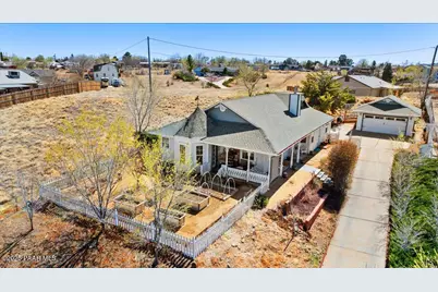 8767 E Manley Drive, Prescott Valley, AZ 86314 - Photo 1