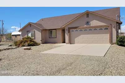 20558 E Mesa Verde Road, Mayer, AZ 86333 - Photo 1