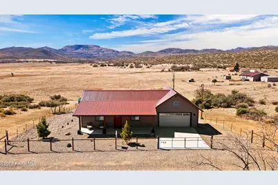 16147 W Apache Way, Peeples Valley, AZ 86332 - Photo 1