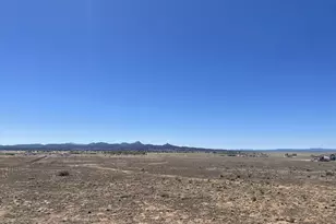 3805 W Chianti Ln, Paulden, AZ 86334 - Photo 1