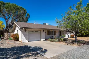 1116 N Cottonwood Spring Dr, Dewey-Humboldt, AZ 86327 - Photo 1