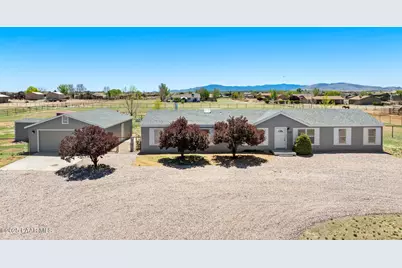 7925 E Lily Canyon Drive, Prescott Valley, AZ 86315 - Photo 1
