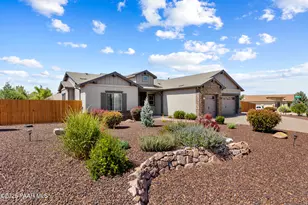 8737 N Mare St, Prescott Valley, AZ 86315 - Photo 1