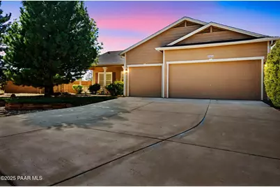 7876 N Siesta Sunset Lane, Prescott Valley, AZ 86315 - Photo 1