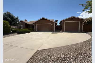9521 E Glencove Circle, Prescott Valley, AZ 86314 - Photo 1