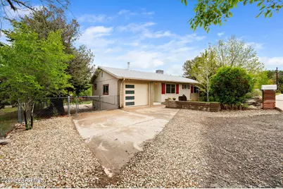 520 Douglas Avenue, Prescott, AZ 86301 - Photo 1