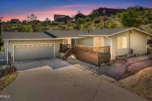 902 Fern Dr, Prescott, AZ 86305 - Photo 1