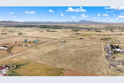 8855 N Coyote Springs, Prescott Valley, AZ 86315 - Photo 1