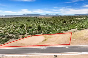 553 Suncrest Dr, Prescott, AZ 86305 - Photo 1