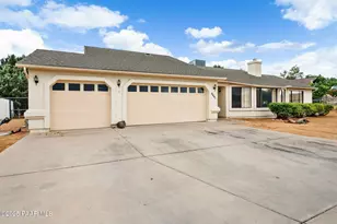 9861 E Catalina Dr, Prescott Valley, AZ 86314 - Photo 1