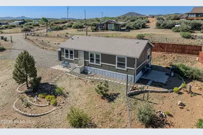 10402 E Kachina Place, Dewey-Humboldt, AZ 86327 - Photo 1