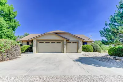 9520 E Catalina Drive, Prescott Valley, AZ 86314 - Photo 1