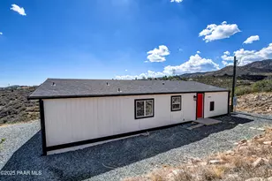 9285 E Wolf Rd, Dewey-Humboldt, AZ 86327 - Photo 1